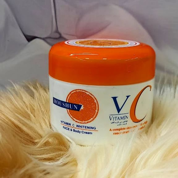 Crème Éclaircissante pour le Visage et le Corps à la Vitamine C