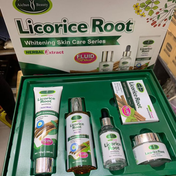 Coffret de Soins du Visage à la Racine de Réglisse 
